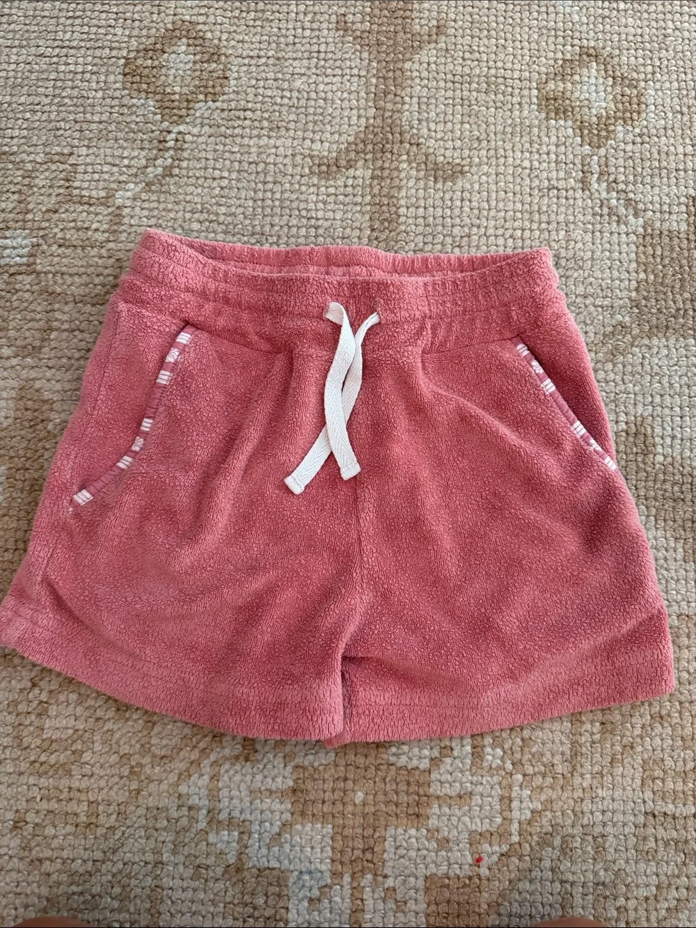 Cozy Terry Drawstring Shorts in Dusty Rose Minnow size 5/6